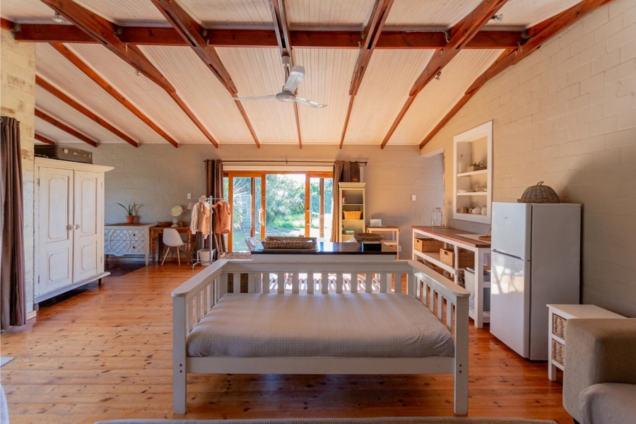 5 Bedroom Property for Sale in Trekoskraal Western Cape